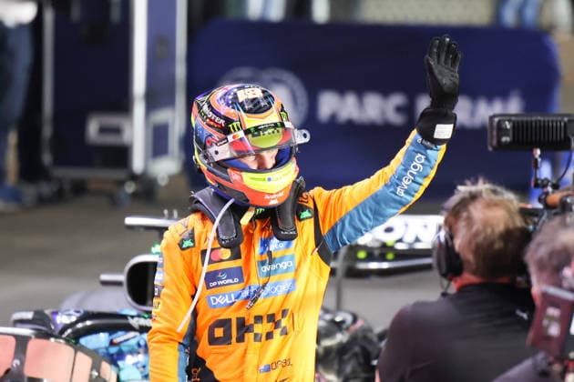 Oscar Piastri (McLaren Formula 1 Team, 81), Parc Ferme, Sprint, QAT, Formel 1 Weltmeisterschaft, Qatar Grand Prix, Doha, Lusail, Lusail International Circuit, Saturday, 29.11.2025 QTR, Formel 1 Weltmeisterschaft, Qatar Grand Prix, Doha, Lusail, Lusail International Circuit, Satuday, 29.11.2025 Doha Copyright: xEibner-Pressefoto AnnikaxGrafx EP_AGF