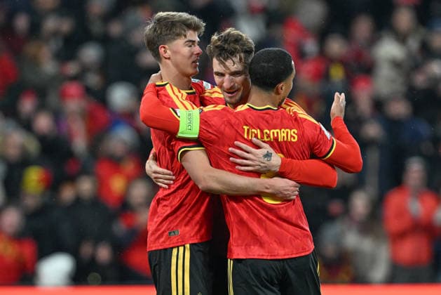 251118 BELGIUM VS LIECHTENSTEIN Charles De Ketelaere (17) of Belgium celebrates with Thomas Meunier (15) of Belgium and Youri Tielemans (8) of Belgium after scoring the 7-0 goal pictured during a soccer game between the national teams of Belgium, called the Red Devils and Liechtenstein in the Qualifying Round of the 2025-26 UEFA European Qualifiers, on Saturday 18 November 2025 in Liege , Belgium . PHOTO SPORTPIX David Catry Liege Belgium  Copyright: xDavidxCatryx 20251118DSC_1650