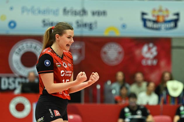 Marta Kamelija Levinska (Dresdner SC, 15) Dresdner SC vs. Ladies in Black Aachen, 1. Volleyball Bundesliga Damen, Spielzeit 2025 2026, 29.11.2025 Dresdner SC vs. Ladies in Black Aachen, 1. Volleyball Bundesliga Damen, Spielzeit 2025 2026, 29.11.2025 Dresden Copyright: xEibner-Pressefoto xHoepnerx EP_PHR