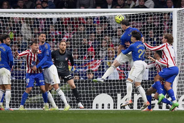 Federico Vinas (Real Oviedo) shoot during the LaLiga EA Sports match between AtlÃ tico Madrid v Real Oviedo at Estadio Riyadh Air Metropolitano on November 29, 2025 in Madrid, Spain. (Photo by Manu Reino DeFodi Images)