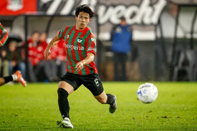 2025-11-29 NEC Nijmegen v Sparta Rotterdam - Dutch Eredivisie NIJMEGEN, NETHERLANDS - NOVEMBER 29: Kento Shiogai of NEC Nijmegen runs with the ball during the Dutch Eredivisie match between NEC Nijmegen and Sparta Rotterdam at Goffertstadion on November 29, 2025 in Nijmegen, Netherlands. Nijmegen Goffertstadion Netherlands Content not available for redistribution in The Netherlands directly or indirectly through any third parties. Copyright: xBroerxvanxdenxBoomx