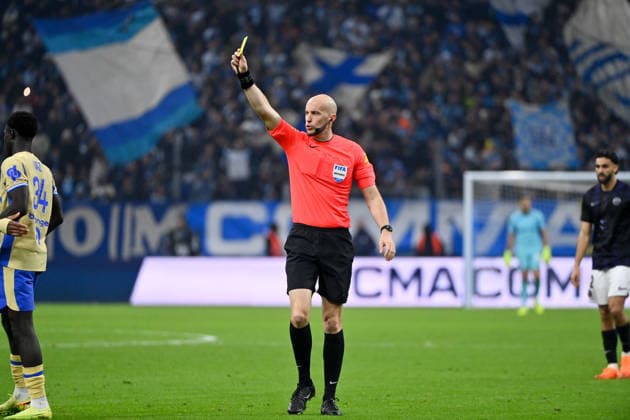 Olympique de Marseille v Toulouse FC - Ligue 1 McDonald s 2025 2026 Eric WATTELLIER (ARBITRE) during the Ligue 1 McDonald s match between Olympique de Marseille and Toulouse FC at Stade Velodrome on November 29, 2025 in Marseille, France. Marseille France  Copyright: xFEPx 776348217