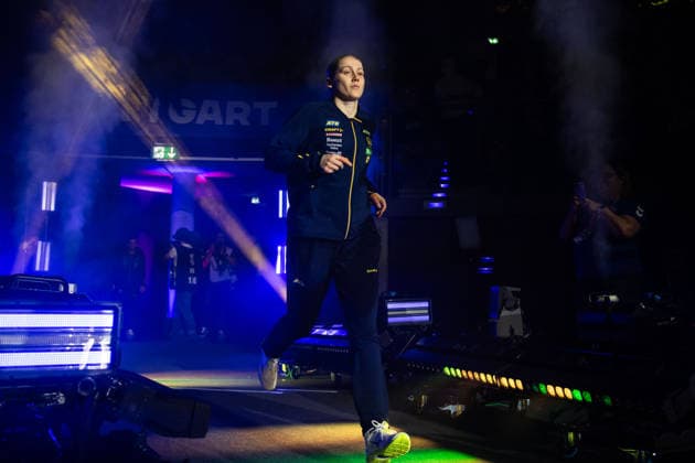 251129 Emma Lindqvist of Sweden ahead of the 2025 IHF Women™s World Championship, WM, Weltmeisterschaft handball match between Cuba and Sweden on November 29, 2025 in Stuttgart. Photo: Emma Wallskog BILDBYRAN COP 320 EW0595 handball handboll handball bbeng vm handball-vm handbolls-vm ihf handball world championship world handball championship 2025 world championship 2025 cuba sverige sweden dam Copyright: EMMAxWALLSKOG BB251129EW097