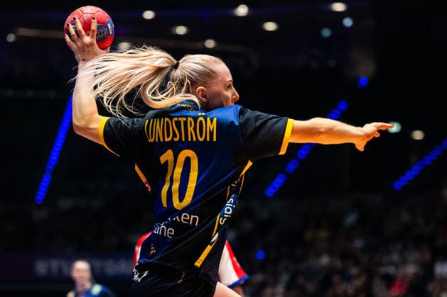 251129 Mathilda Lundström of Sweden during the 2025 IHF Women™s World Championship, WM, Weltmeisterschaft handball match between Cuba and Sweden on November 29, 2025 in Stuttgart. Photo: Emma Wallskog BILDBYRAN COP 320 EW0595 handball handboll handball bbeng vm handball-vm handbolls-vm ihf handball world championship world handball championship 2025 world championship 2025 cuba sverige sweden dam Copyright: EMMAxWALLSKOG BB251129EW103