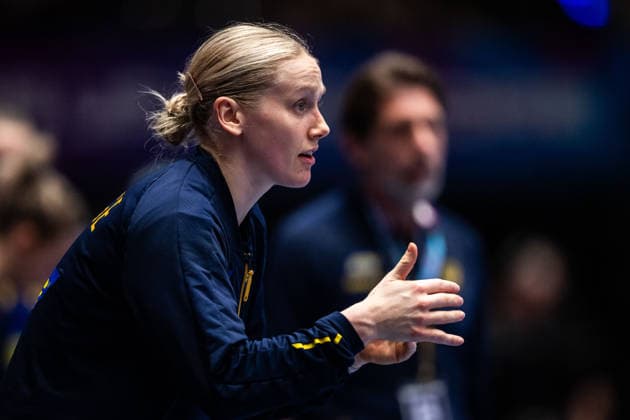 251129 Emma Lindqvist of Sweden during the 2025 IHF Women™s World Championship, WM, Weltmeisterschaft handball match between Cuba and Sweden on November 29, 2025 in Stuttgart. Photo: Emma Wallskog BILDBYRAN COP 320 EW0595 handball handboll handball bbeng vm handball-vm handbolls-vm ihf handball world championship world handball championship 2025 world championship 2025 cuba sverige sweden dam Copyright: EMMAxWALLSKOG BB251129EW118