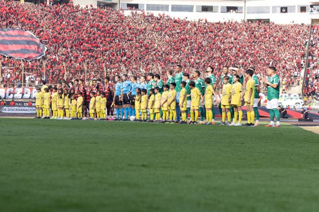LIMA (PE), 11 28 2025 - LIBERTADORES FLAMENGO x PALMEIRAS - Palmeiras and Flamengo teams during the match between Palmeiras and Flamengo, valid for the Final of the Copa Libertadores de America, held at Estadio Monumental U, on the afternoon of this Saturday, the 29th. (Photo: Crizam Franca Photo Premium SPP) 30930 (Crizam FranoÂßa, Crizam Franca SPP) Copyright: xCrizamxFranoÂßa,xCrizamxFrancax xSPPx spp-en-CrFrCrFr-crizam_franca_photo_premium_326615