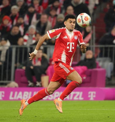 29.11.2025,1. Bundesliga, FC Bayern Muenchen vs St Pauli, Allianz Arena Muenchen, Fussball, im Bild: Luis Diaz (FC Bayern Muenchen)