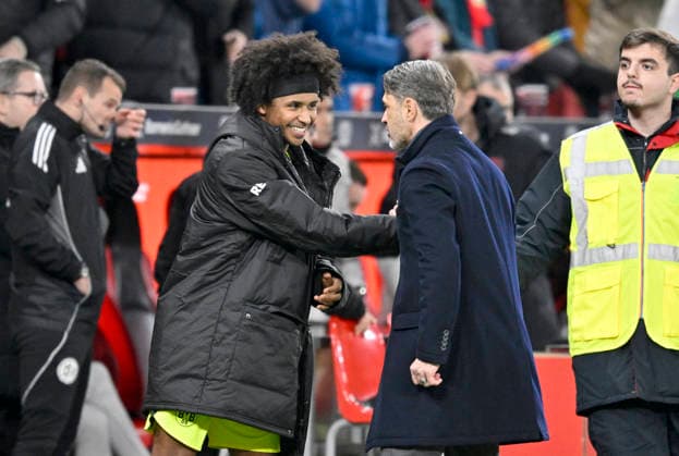 Sport Bilder des Tages Trainer Niko Kovac (Borussia Dortmund) mit Karim Adeyemi l. (Borussia Dortmund) nach dem Spiel Fussball 1. Bundesliga,12.Spieltag, Bayer 04 Leverkusen - Borussia Dortmund 1:2, am 29.11.2025 in Leverkusen Deutschland. DFL regulations prohibit any use of photographs as image sequences and or quasi-video Â