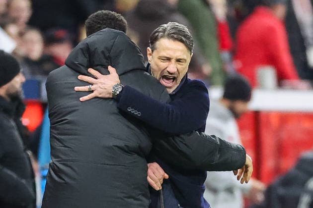 1. Bundesliga - Bayer 04 Leverkusen - Borussia Dortmund am 29.11.2025 in der BayArena in Leverkusen Schlussjubel bei Trainer Niko Kovac (Dortmund)