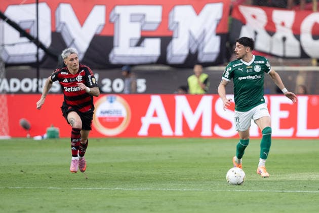 LIMA (PE), 11 28 2025 - LIBERTADORES FLAMENGO x PALMEIRAS - Piquerez during the match between Palmeiras and Flamengo, valid for the Final of the Copa Libertadores de America, held at Estadio Monumental U, on the afternoon of this Saturday, the 29th. (Photo: Crizam Franca Photo Premium SPP) 30930 (Crizam FranoÂßa, Crizam Franca SPP) Copyright: xCrizamxFranoÂßa,xCrizamxFrancax xSPPx spp-en-CrFrCrFr-crizam_franca_photo_premium_326699