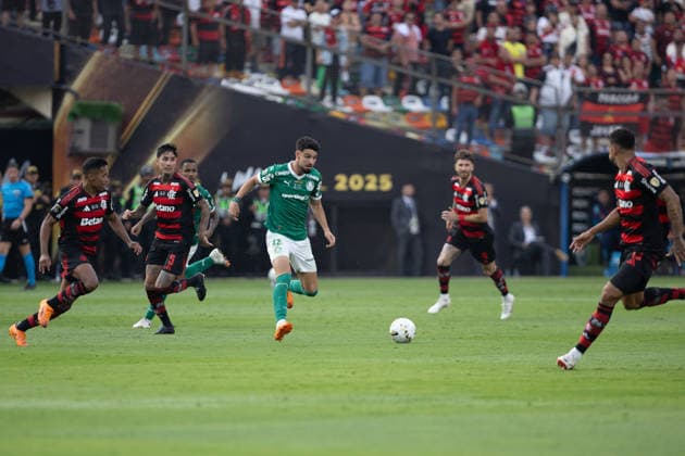 LIMA (PE), 11 28 2025 - LIBERTADORES FLAMENGO x PALMEIRAS - Flaco Lopez during the match between Palmeiras and Flamengo, valid for the Final of the Copa Libertadores de America, held at Estadio Monumental U, on the afternoon of Saturday, the 29th. (Photo: Crizam Franca Photo Premium SPP) 30930 (Crizam FranoÂßa, Crizam Franca SPP) Copyright: xCrizamxFranoÂßa,xCrizamxFrancax xSPPx spp-en-CrFrCrFr-crizam_franca_photo_premium_326703