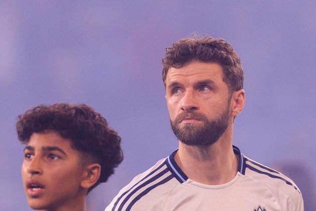 November 29, 2025, San Diego, California, USA: Thomas Muller 13 of Vancouver Whitecaps during the Audi 2025 MLS, Fussball Herren, USA Cup Playoffs Western Conference Final match against the San Diego FC on Saturday November 29, 2025 at Snapdragon Stadium in San Diego, California. Vancouver Whitecaps defeat San Diego FC, 3-1. JAVIER ROJAS PI San Diego USA - ZUMAp124 20251129_zaa_p124_001 Copyright: xJavierxRojasx