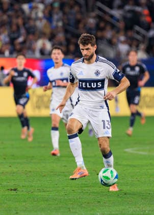 November 29, 2025, San Diego, California, USA: Thomas Muller 13 of Vancouver Whitecaps with the ball during the Audi 2025 MLS, Fussball Herren, USA Cup Playoffs Western Conference Final match against the San Diego FC on Saturday November 29, 2025 at Snapdragon Stadium in San Diego, California. Vancouver Whitecaps defeat San Diego FC, 3-1. JAVIER ROJAS PI San Diego USA - ZUMAp124 20251129_zaa_p124_007 Copyright: xJavierxRojasx