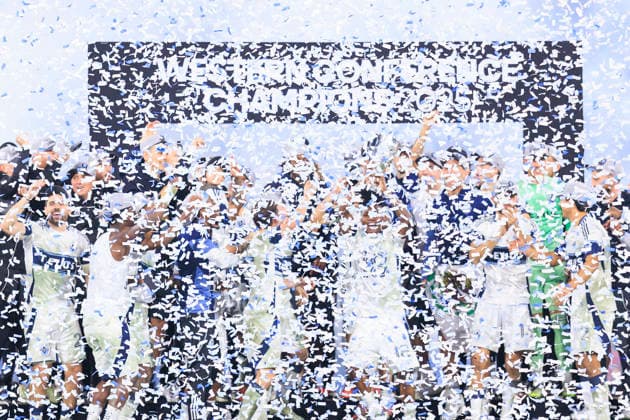 November 29, 2025, San Diego, California, USA: The Vancouver Whitecaps celebrate after winning the Audi 2025 MLS, Fussball Herren, USA Cup Playoffs Western Conference Final match against the San Diego FC on Saturday November 29, 2025 at Snapdragon Stadium in San Diego, California. JAVIER ROJAS PI San Diego USA - ZUMAp124 20251129_zaa_p124_029 Copyright: xJavierxRojasx