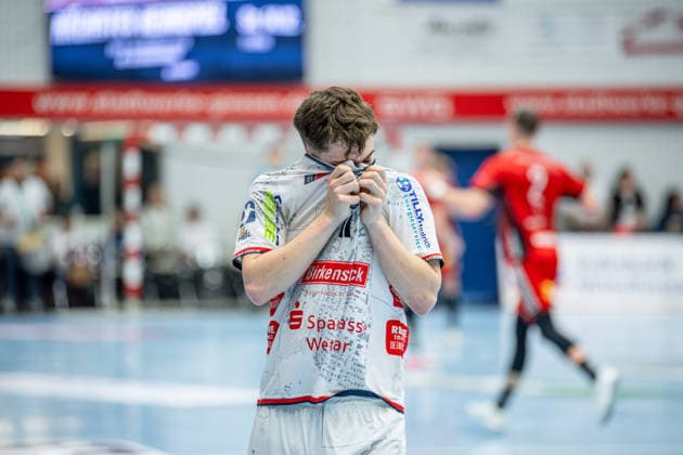 2. Handball Bundesliga; TV Hüttenberg - TuS N-Lübbecke, 29.11.25 Phil Spandau (TV Hüttenberg, 17) 2. Handball Bundesliga; TV Hüttenberg - TuS N-Lübbecke: Hüttenberg, 29.11.25 Copyright: xBEAUTIFULxSPORTS Roeczeyx