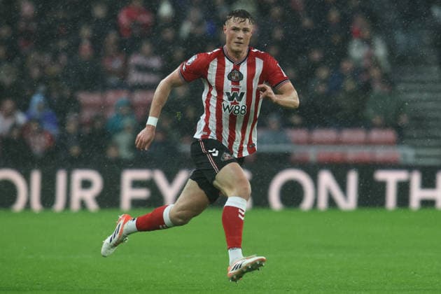 Sunderland v Bournemouth - Premier League Daniel Ballard of Sunderland plays during the Premier League match between Sunderland and Bournemouth at the Stadium of Light in Sunderland, England, on November 29, 2025. Sunderland Tyne and Wear United Kingdom  Copyright: xMIxNewsx originalFilename:fletcher-sunderla251129_npHYT.jpg