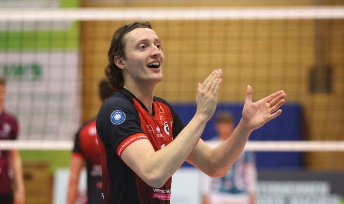 Ludwigsburg , Volleyball Bundesliga , Barock Volleys MTV Ludwigsburg vs. Energiequelle Netzhoppers KW Königs Wusterhausen , Ben-Simon Bonin ( Ludwigsburg )