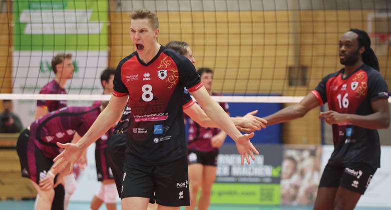 Ludwigsburg , Volleyball Bundesliga , Barock Volleys MTV Ludwigsburg vs. Energiequelle Netzhoppers KW Königs Wusterhausen , Tomi Saarinen ( Ludwigsburg )