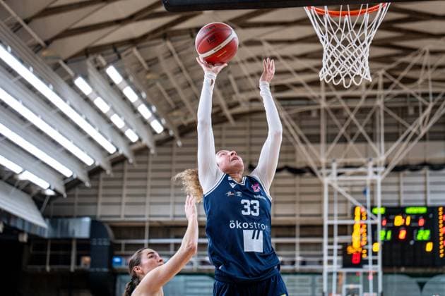 Basketball Berlin 29.11.2025 Saison 2025 2026 DBBL 1. Bundesliga Frauen, Damen Alba Berlin - Eisvögel USC Freiburg Summah Evans (Freiburg, No.33)
