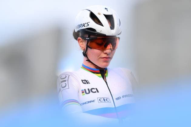 French Lise Revol and pictured after winning the women s under 19 race at the Cyclocross World Cup cyclocross event in Flamanville, France, Sunday 30 November 2025, the 2nd stage (out of 12) in the World Cup of the 2025-2026 season. DAVIDxPINTENS  x145350047x