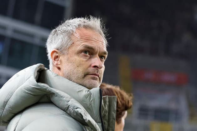 Christian Wück, Wuck (Deutschland, Trainer) , Fussball Frauen, UEFA Womens Nations League 2025, Finale 1. Spiel, Deutschland vs. Spanien, 28.11.2025, Fritz-Walter-Stadion, Kaiserslautern, Deutschland Kaiserslautern Fritz-Walter-Stadion Rheinland-Pfalz Deutschland Copyright: xGrantxHubbsx
