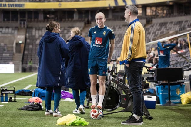 251130 Anna Sandberg during a training session with the Swedish women s national football team on November 30, 2025 in Stockholm. Photo: Kenta Jönsson BILDBYRAN COP 210 KJ0291 fotboll football soccer fotball träning practice training sverige sweden dam bbeng Copyright: KENTAxJÖNSSON BB251130KJ010