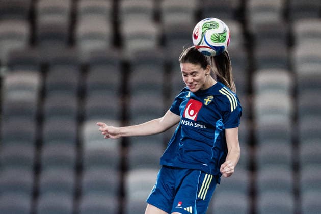 251130 Bella Andersson during a training session with the Swedish women s national football team on November 30, 2025 in Stockholm. Photo: Kenta Jönsson BILDBYRAN COP 210 KJ0291 fotboll football soccer fotball träning practice training sverige sweden dam bbeng Copyright: KENTAxJÖNSSON BB251130KJ029