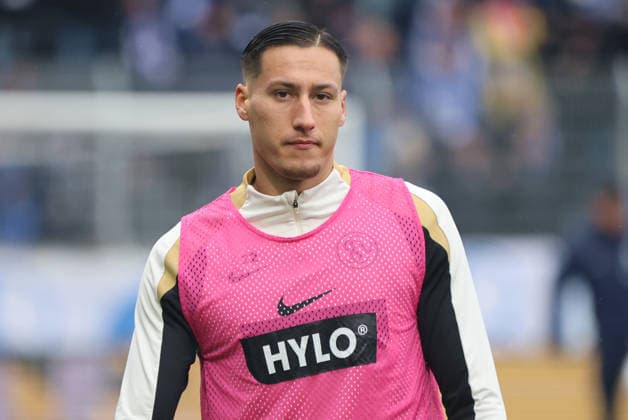 30.11.2025, Fussball, Herren, 2. Bundesliga, Saison 2025 2026, SV 07 Elversberg - SV Darmstadt 98, Younes Ebnoutalib (SV 07 Elversberg) Elversberg Ursapharm-Arena an der Kaiserlinde Saarland Deutschland (DEU) Copyright: xFabianxKleerx