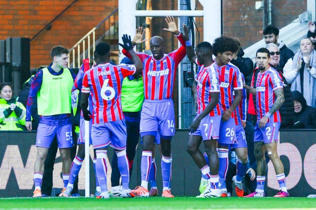 Crystal Palace v Manchester United, ManU Premier League Crystal Palace forward Jean-Philippe Mateta (14) scores a GOAL 1-0 and celebrates penalty during the Crystal Palace v Manchester United Premier League match at Selhurst Park, London, England on 30 November 2025 Credit: Phil Duncan Every Second Media Editorial use only. All images are copyright Every Second Media Limited. No images may be reproduced without prior permission. All rights reserved. Premier League and Football League images are subject to licensing agreements with Football DataCo Limited. see https: www.football-dataco.com Copyright: xIMAGO EveryxSecondxMediax ESM-1685-0008 PhilxDuncanx xEveryxSecondxMediax