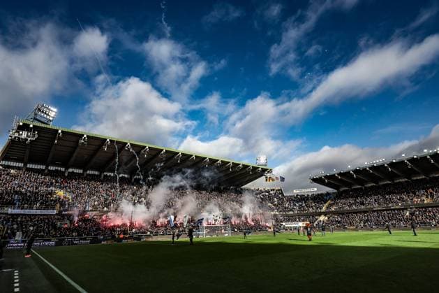 Club s supporters pictured at the start of a soccer match between Club Brugge and Royal Antwerp FC, Sunday 30 November 2025 in Brugge, on day 16 of the 2025-2026 Jupiler Pro League first division of the Belgian championship. BRUNOxFAHY  x145373807x