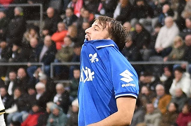 30.11.2025, xhbx, Fussball 2.Bundesliga, SV Elversberg - SV Darmstadt 98 v.l. Killian Corredor (SV Darmstadt 98) enttaeuscht, enttaeuscht schauend, dissapointed (DFL DFB REGULATIONS PROHIBIT ANY USE OF PHOTOGRAPHS as IMAGE SEQUENCES and or QUASI-VIDEO) Elversberg
