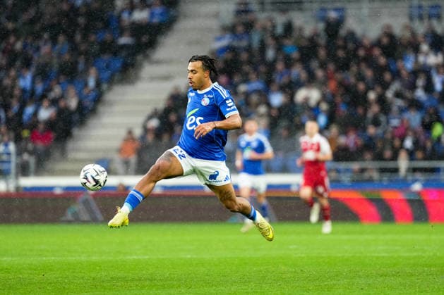 RC Strasbourg Alsace v Stade Brestois 29 - Ligue 1 McDonald s 2025 2026 22 Guela DOUE (rcsa) during the Ligue 1 McDonald s match between RC Strasbourg Alsace and Stade Brestois 29 at Stade de la Meinau on November 30, 2025 in Strasbourg, France. Strasbourg France  Copyright: xFEPx 776348218