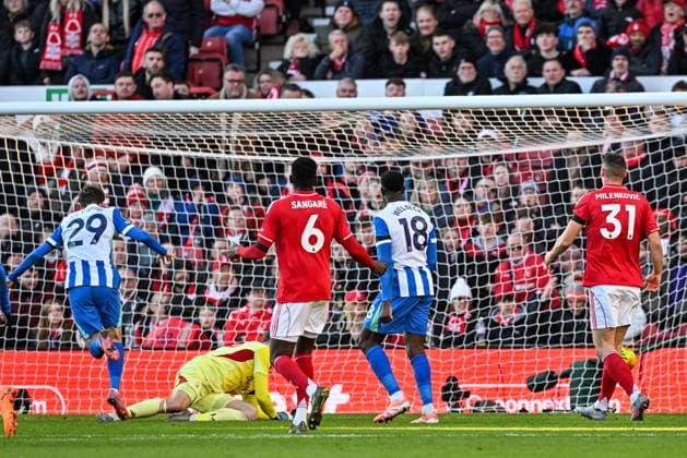 30th November 2025; The City Ground, Nottingham, England; Premier League Football, Nottingham Forest versus Brighton and Hove Albion; Maxim De Cuyper of Brighton scores past Matz Sels of Nottingham Forest in the 1st minute of added time in the first half to make the score 0-1  GodfreyxPitt