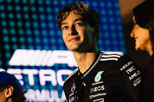 November 30, 2025, Doha, Doha, Qatar: GEORGE RUSSELL (83, British F1 Driver, Mercedes Formula 1 Team) during the drivers parade on the fan stage on race day (Sunday) at the Formula 1 Qatar Airways Qatar Grand Prix 2025 at the Lusail International Circuit in Doha Doha Qatar - ZUMAr193 20251130_zsp_r193_053 Copyright: xSaraxRuffonix