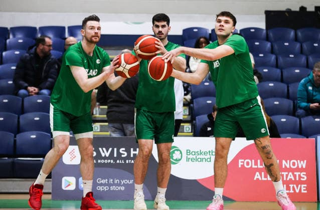 FIBA EuroBasket 2029 Pre-Qualifier, National Basketball Arena, Dublin 30 11 2025 Ireland vs North Macedonia Ireland s Jordan Blount, Matt Treacy and Rapolas Buivydas ahead of the game Jordan Blount, Matt Treacy and Rapolas Buivydas ahead of the game 30 11 2025  Copyright: x INPHO TomxMaherx BI7I6238