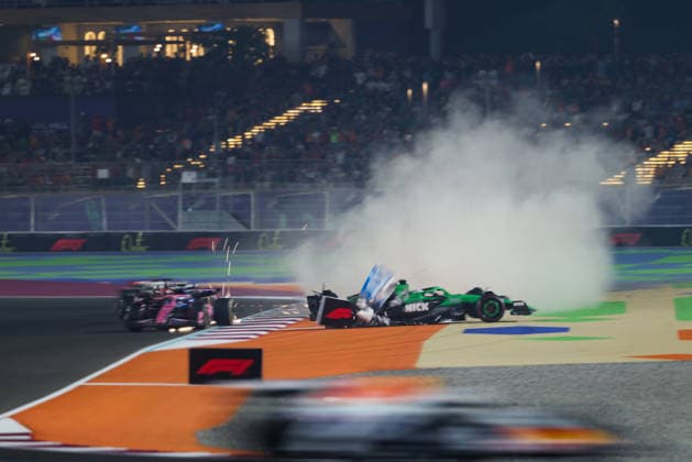 F1 - QATAR GRAND PRIX 2025 HULKENBERG Nico (ger), Stake F1 Team Kick C45, portrait crash, accident, during the 2025 Formula 1 Qatar Grand Prix, 23th round of the 2025 FIA Formula One World Championship, WM, Weltmeisterschaft from November 28 to 30, 2025 on the Lusail International Circuit, in Lusail, Qatar -  Copyright: xANTONINxVINCENTx
