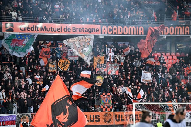 FC Lorient v OGC Nice - Ligue 1 McDonald s 2025 2026 Illustration during the Ligue 1 McDonald s match between FC Lorient and OGC Nice at Stade du Moustoir on November 30, 2025 in Lorient, France. Lorient France  Copyright: xFEPx 776348213