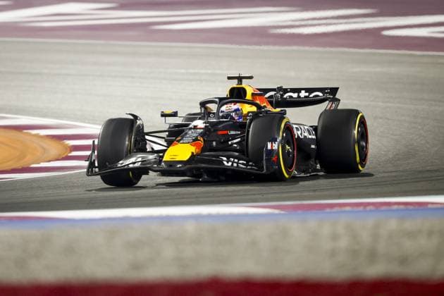 DOHA - Max Verstappen (Red Bull Racing) in action during the start of the Qatar Grand Prix at the Lusail International Circuit. ANP SANDER KONING xVIxANPxSportx xxANPxIVx 543489370 originalFilename: 543489370.jpg