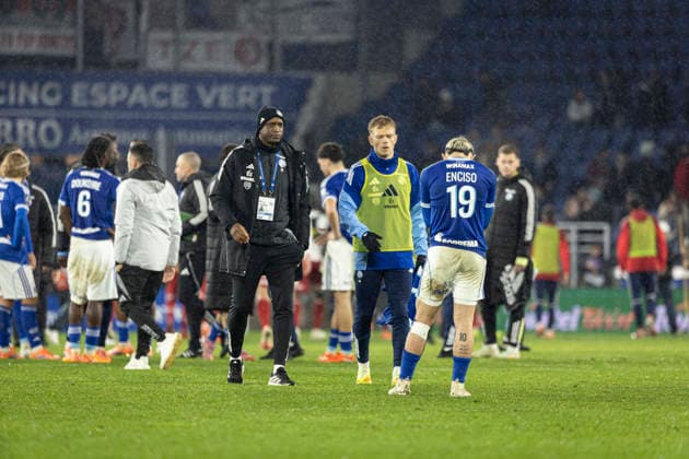 FOOTBALL : Ligue 1 Racing Strasbourg vs Stade Brestois 29 - Stade de la Meinau - Strasbourg - 30 11 2025 DÃ ception de l Ã quipe de Racing Strasbourg apres sa dÃ faite  Copyright: xelyxandroxcegarrax