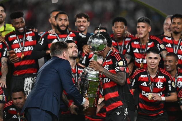 Palmeiras x Flamengo Final Libertadores LIMA, LI - 29.11.2025: PALMEIRAS X FLAMENGO FINAL LIBERTADORES - Flamengo wins the fourth Copa Libertadores title, after Palmeiras x Flamengo match valid for the CONMEBOL Libertadores 2025 Final, held at the Monumental stadium, located in the city of Lima, Peru, this Saturday (29). (Photo: Nayra Halm Fotoarena) x2850559x  NayraxHalm