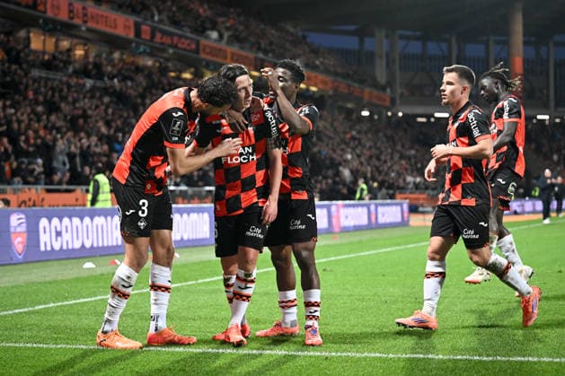 FC Lorient v OGC Nice - Ligue 1 McDonald s 2025 2026 06 Laurent ABERGEL (fcl) - 11 Theo LE BRIS (fcl) during the Ligue 1 McDonald s match between FC Lorient and OGC Nice at Stade du Moustoir on November 30, 2025 in Lorient, France. Lorient France  Copyright: xFEPx 776348213