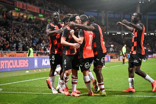 FC Lorient v OGC Nice - Ligue 1 McDonald s 2025 2026 28 Sambou SOUMANO (fcl) - 06 Laurent ABERGEL (fcl) during the Ligue 1 McDonald s match between FC Lorient and OGC Nice at Stade du Moustoir on November 30, 2025 in Lorient, France. Lorient France  Copyright: xFEPx 776348213