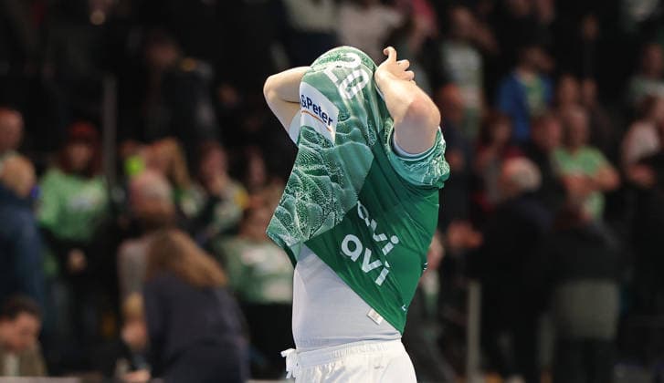 Tim Freihöfer enttäuscht nach Spielende Enttäuschung Handball HBL Bundesliga Herren 14. Spieltag Saison 2025 2026 30.11.2025 Füchse Berlin vs TBV Lemgo Lippe