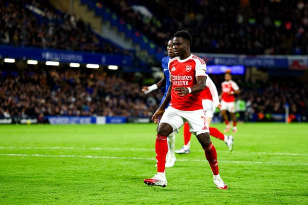 Chelsea v Arsenal Premier League 30 11 2025. Bukayo Saka (7) of Arsenal during the Premier League match between Chelsea and Arsenal at Stamford Bridge, London, England on 30 November 2025. Editorial use only DataCo restrictions apply See www.football-dataco.com , Copyright: xNigelxKeenex PSI-23310-0046