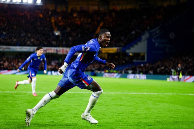 Chelsea v Arsenal Premier League 30 11 2025. Goal 1-0 Trevoh Chalobah (23) of Chelsea scores a goal and celebrates during the Premier League match between Chelsea and Arsenal at Stamford Bridge, London, England on 30 November 2025. Editorial use only DataCo restrictions apply See www.football-dataco.com , Copyright: xNigelxKeenex PSI-23310-0058