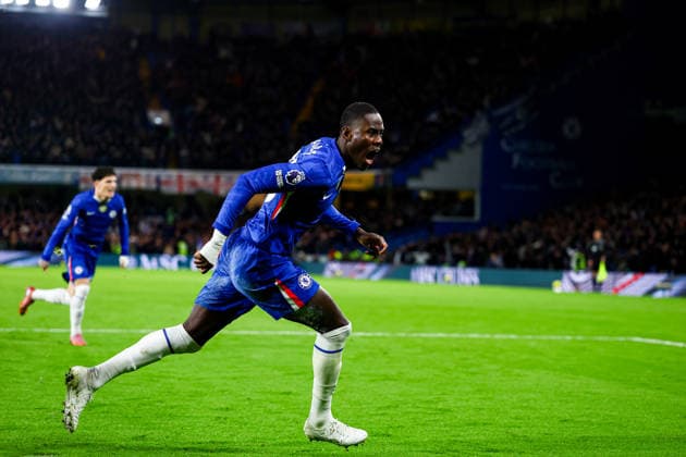 Chelsea v Arsenal Premier League 30 11 2025. Goal 1-0 Trevoh Chalobah (23) of Chelsea scores a goal and celebrates during the Premier League match between Chelsea and Arsenal at Stamford Bridge, London, England on 30 November 2025. Editorial use only DataCo restrictions apply See www.football-dataco.com , Copyright: xNigelxKeenex PSI-23310-0059