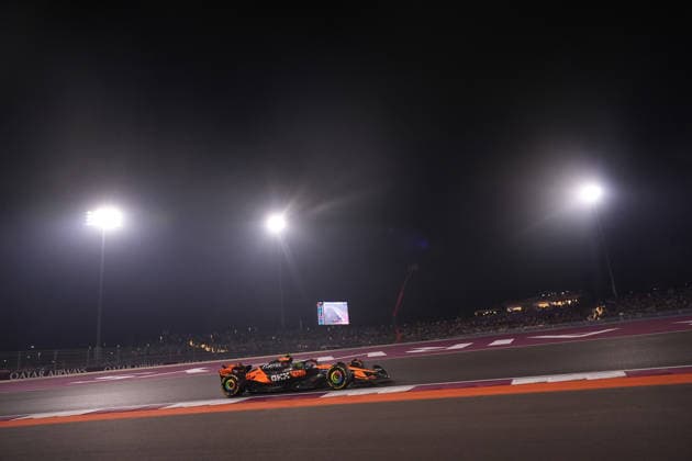 Formula 1 Qatar Airways Qatar Grand Prix 2025 30.11.2025, Losail International Circuit, Doha, Formula 1 Qatar Airways Qatar Grand Prix 2025 ,im Bild Lando Norris (GBR), McLaren F1 Team