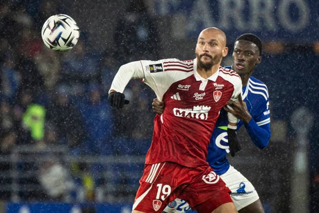 FOOTBALL : Ligue 1 Racing Strasbourg vs Stade Brestois 29 - Stade de la Meinau - Strasbourg - 30 11 2025 Ludovic Ajorque 19  Copyright: xelyxandroxcegarrax