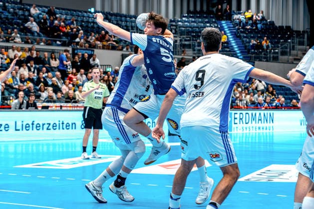 30.11.2025, xKKUx, Handball, HBL, Bergischer HC - HSV Hamburg, Mitsubishi Electric HALLE Düsseldorf, Soeren Steinhaus (BHC 53) Nordrhein-Westfalen Deutschland