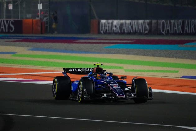 Carlos Sainz Jr. (ESP) - Williams Racing - Williams FW47 - Mercedes during the Race of the Formula 1 Qatar Airways Qatar Grand Prix 2025 at Losail International Circuit, ahead of Round 23 of 24 of the 2025 FIA Formula One World Championship, WM, Weltmeisterschaft (November 28-30, 2025).  Copyright: xAlessioxDexMarco IPAxSportx xipa-agency.netx xx IPA_68571778 IPA_Agency_IPA68571778